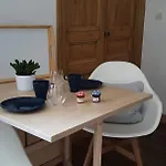 Studio Tres Spacieux Avec Cour, En Plein Coeur De ! 公寓